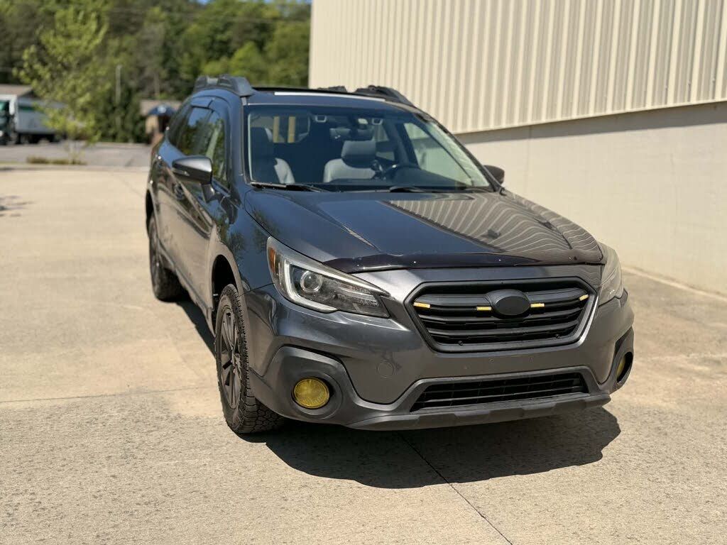 2018 SUBARU Outback