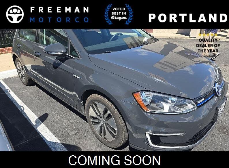 2016 VOLKSWAGEN e-Golf