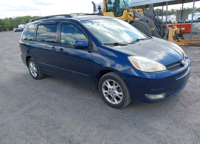 2005 TOYOTA Sienna
