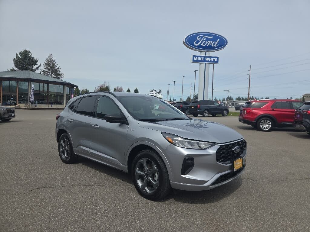 2024 FORD Escape