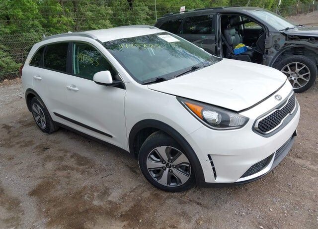 2017 KIA Niro