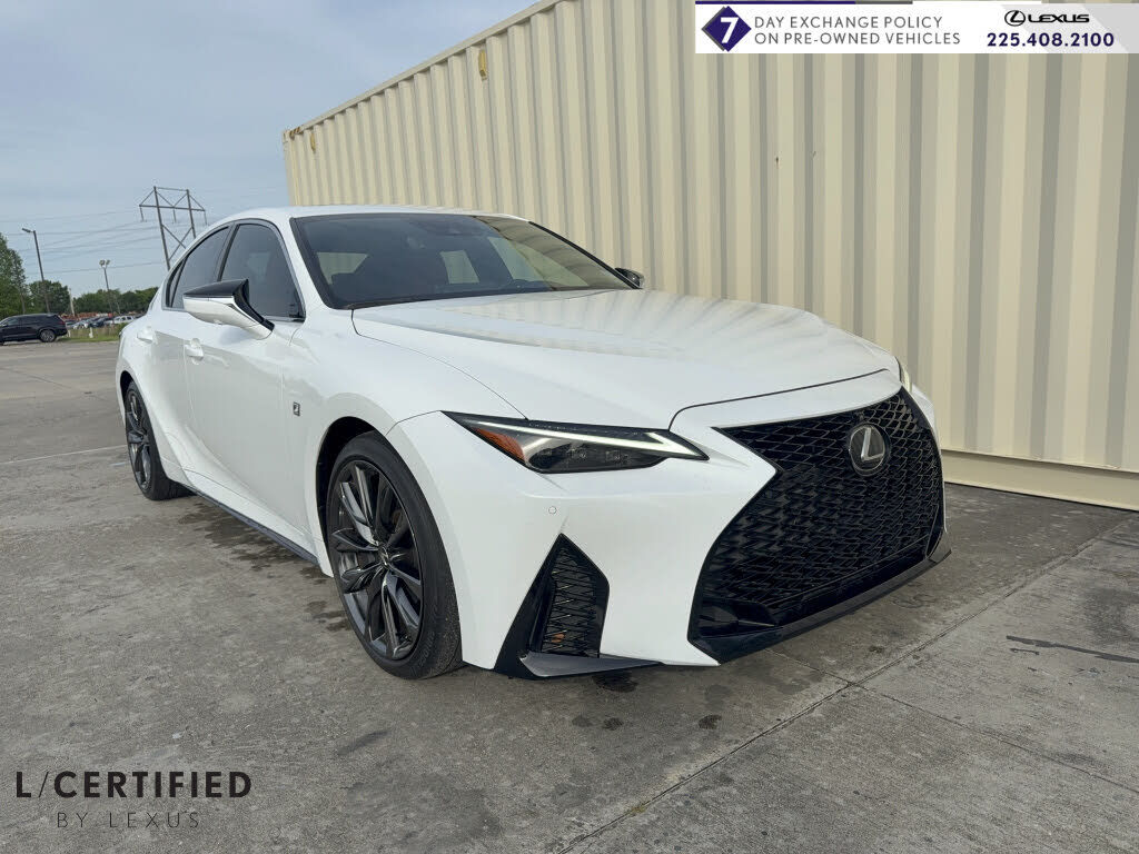 2023 LEXUS IS