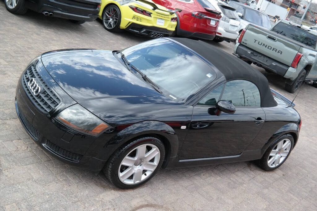 2004 AUDI TT