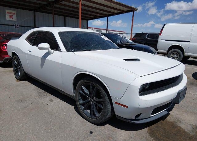 2017 DODGE Challenger