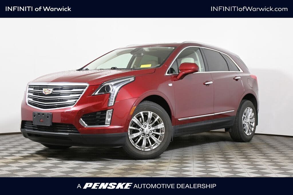 2017 CADILLAC XT5