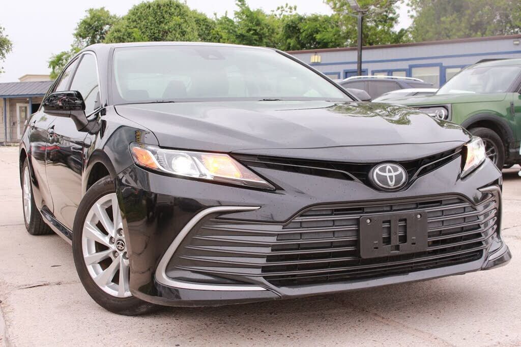 2023 TOYOTA Camry
