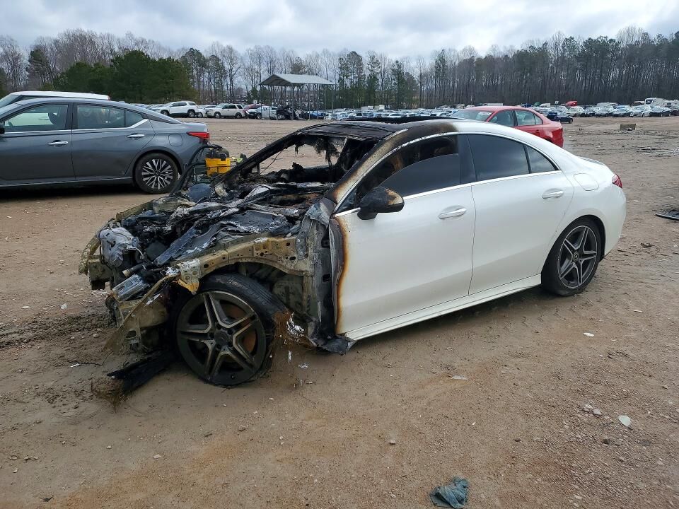 2021 MERCEDES-BENZ CLA-Class