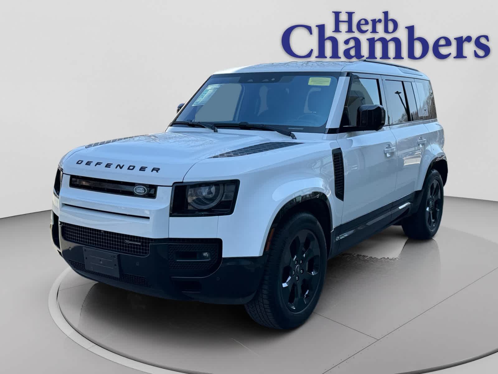 2022 LAND ROVER Defender