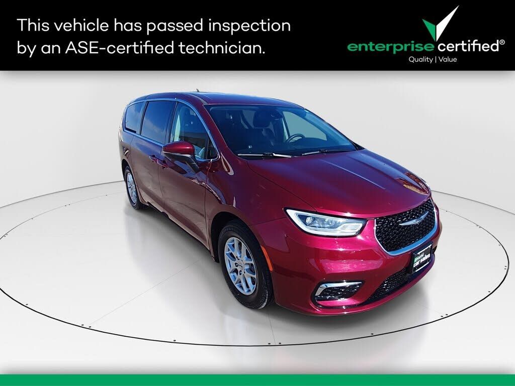 2023 CHRYSLER Pacifica