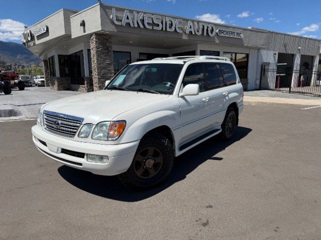 2004 LEXUS LX
