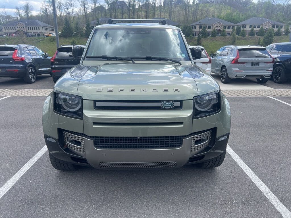 2021 LAND ROVER Defender