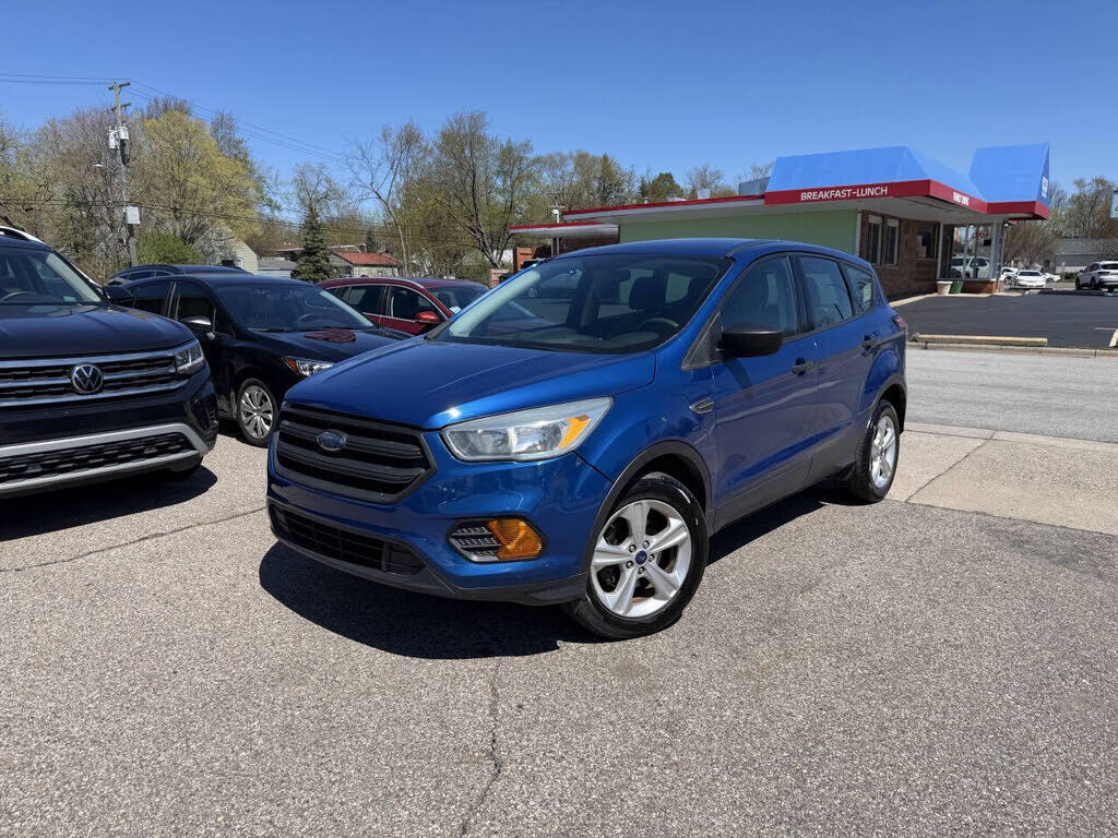 2017 FORD Escape