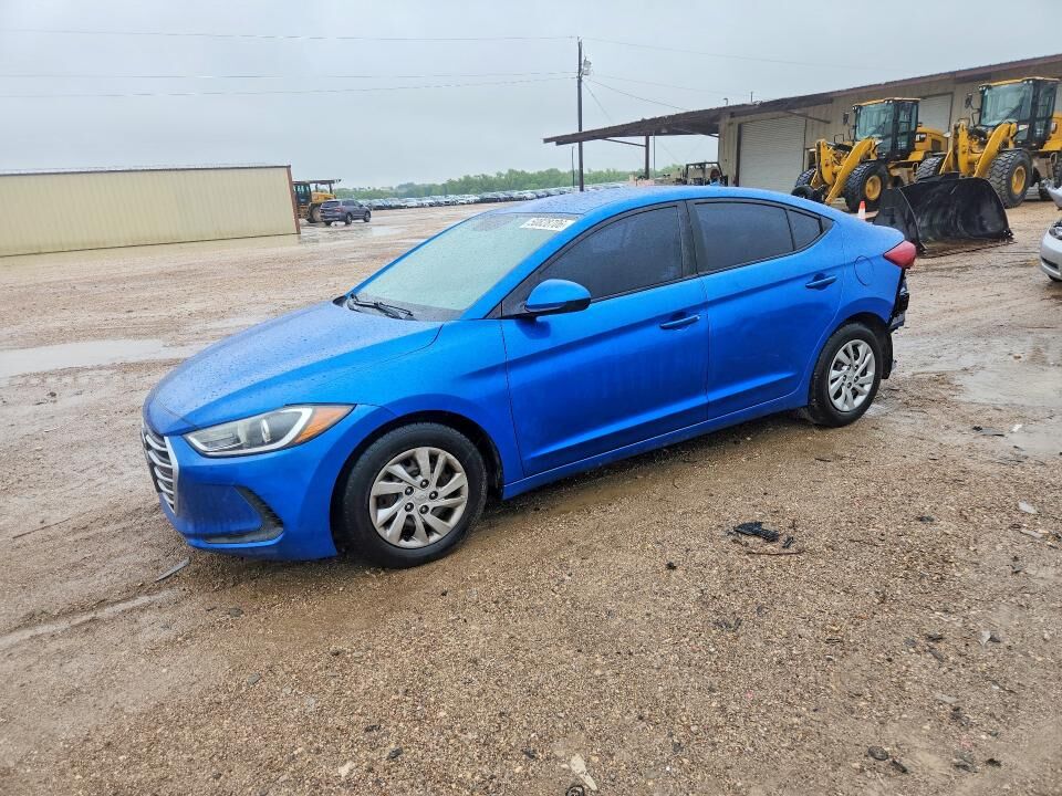 2017 HYUNDAI Elantra
