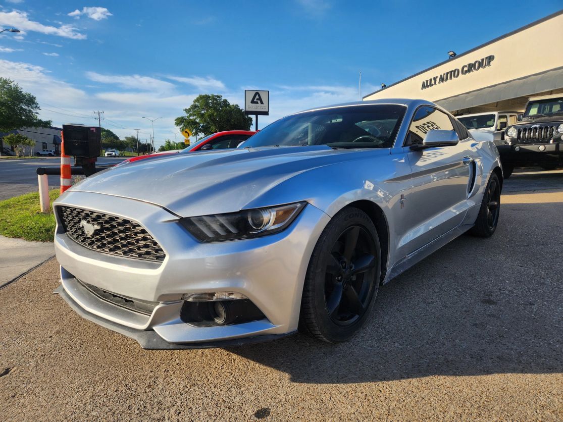 2016 FORD Mustang