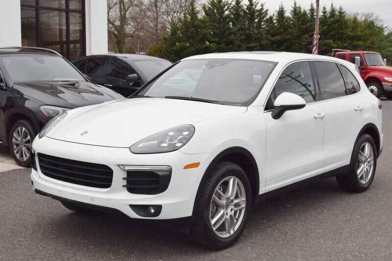 2016 PORSCHE Cayenne