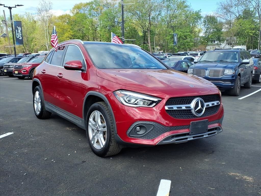 2021 MERCEDES-BENZ GLA-Class