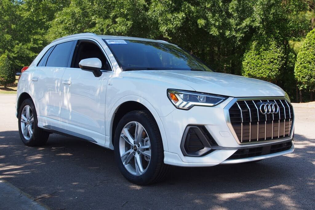 2024 AUDI Q3