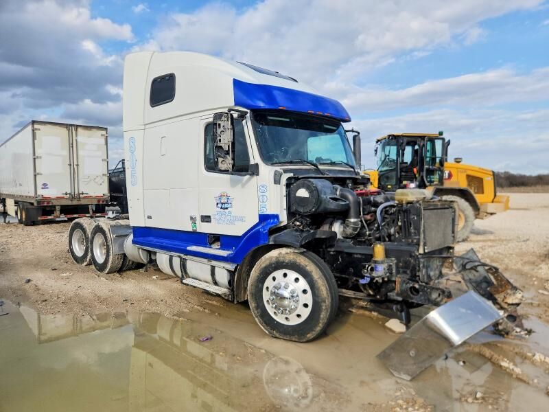 2000 VOLVO TRUCK VNL