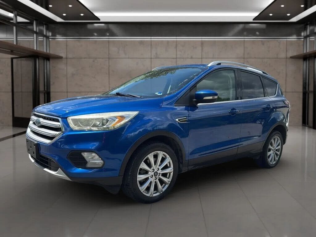 2017 FORD Escape