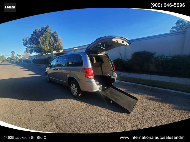 2017 DODGE Grand Caravan