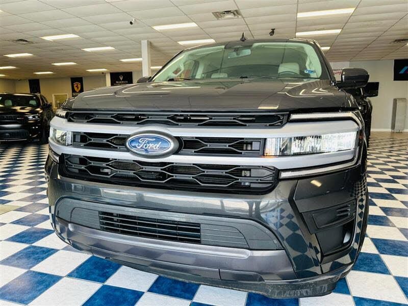 2024 FORD Expedition