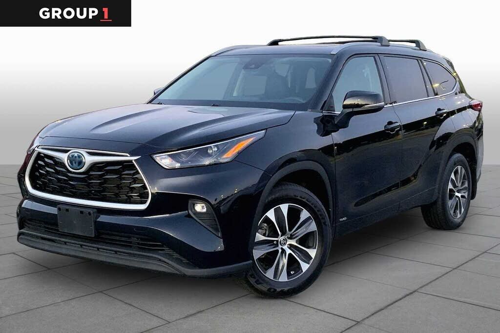 2022 TOYOTA Highlander