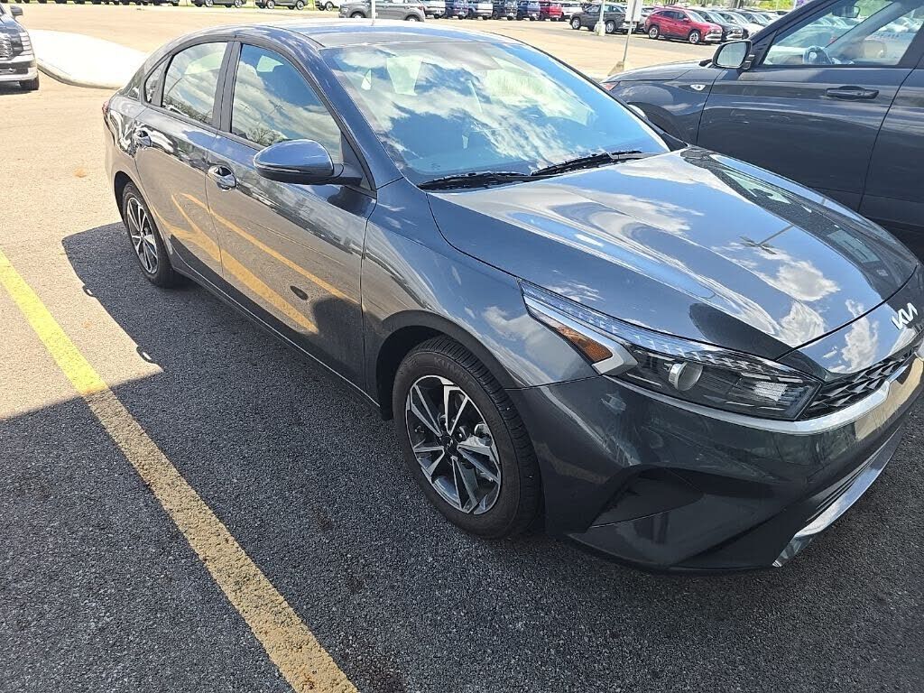 2024 KIA Forte