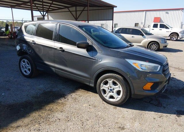 2017 FORD Escape