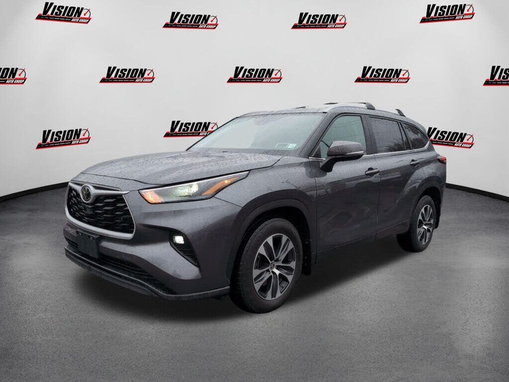 2024 TOYOTA Highlander