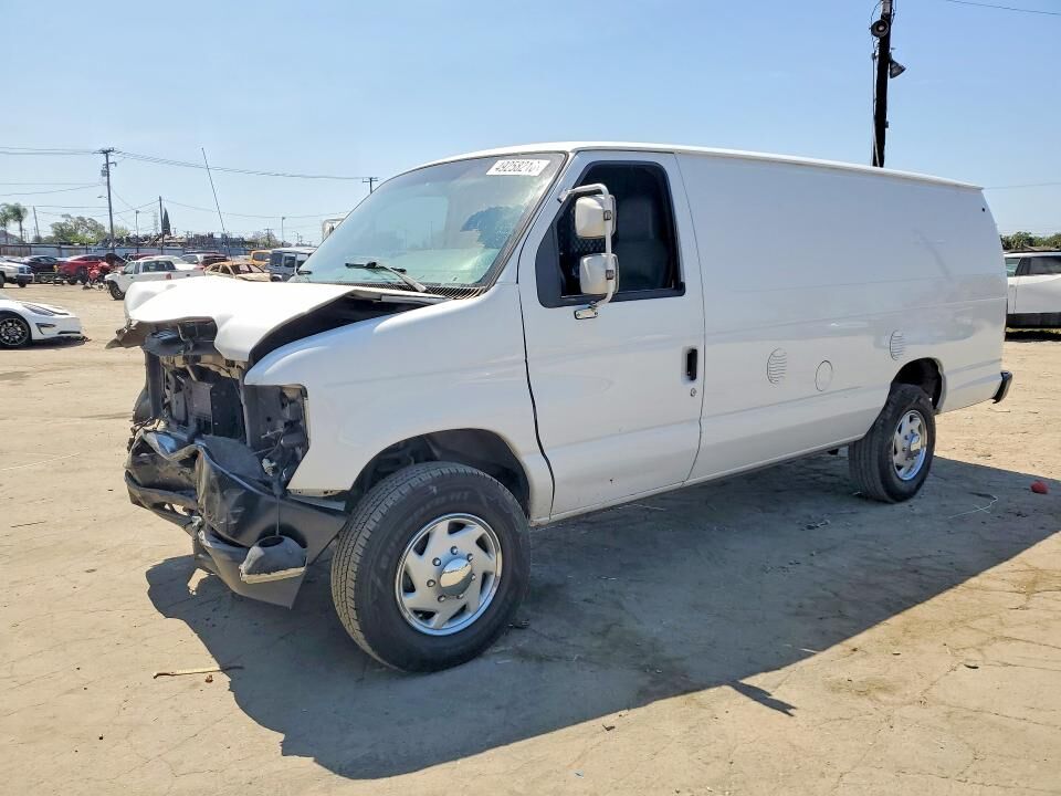 2012 FORD E-350