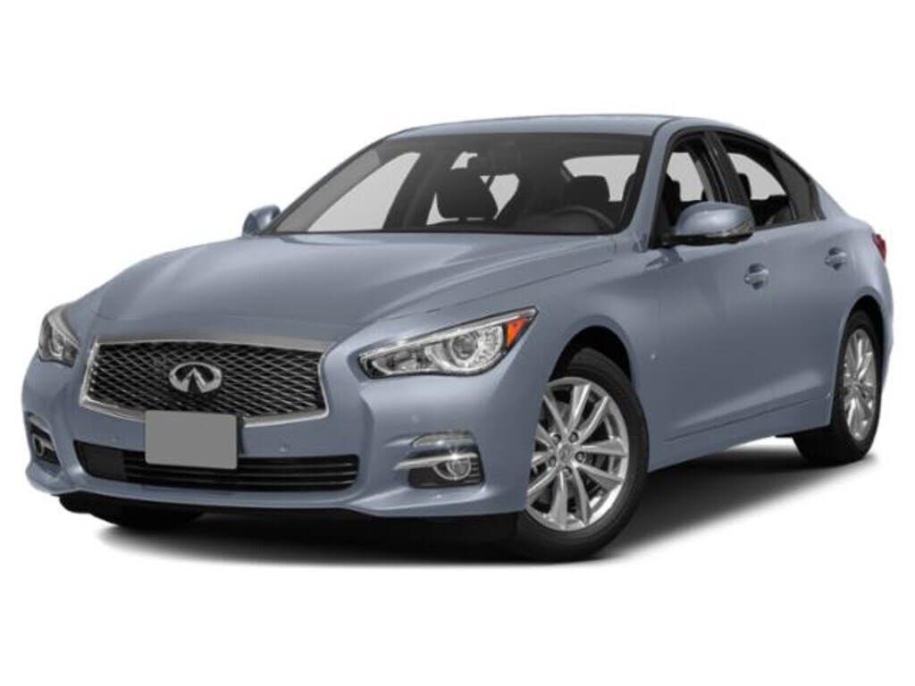 2015 INFINITI Q50