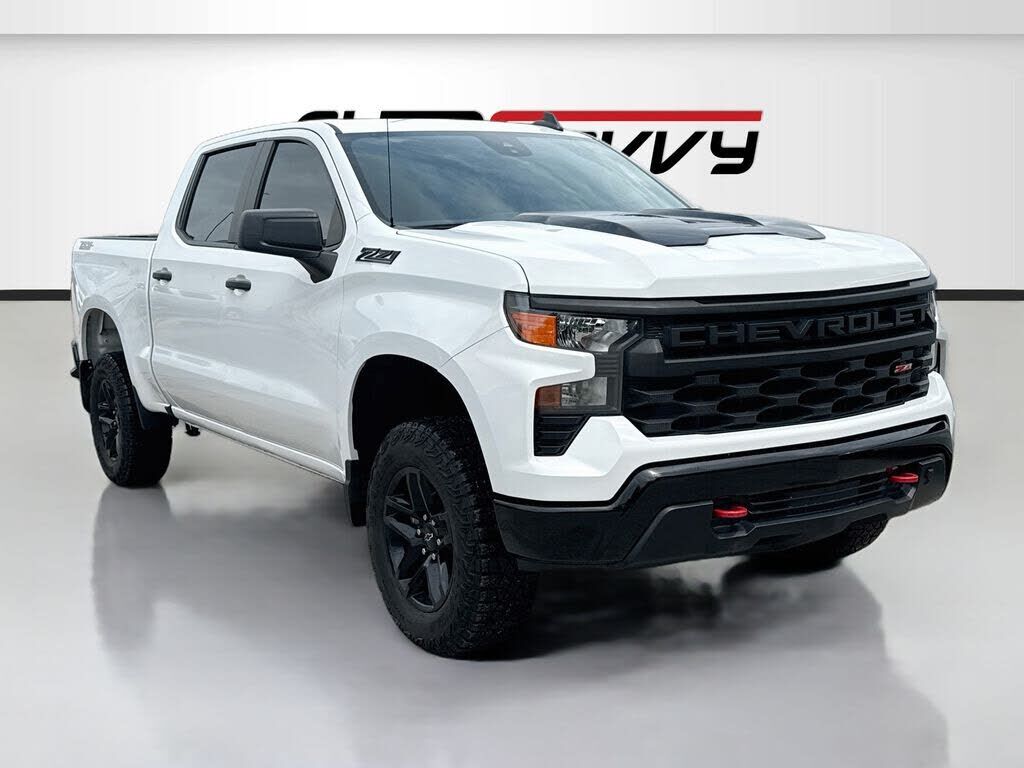 2024 CHEVROLET Silverado