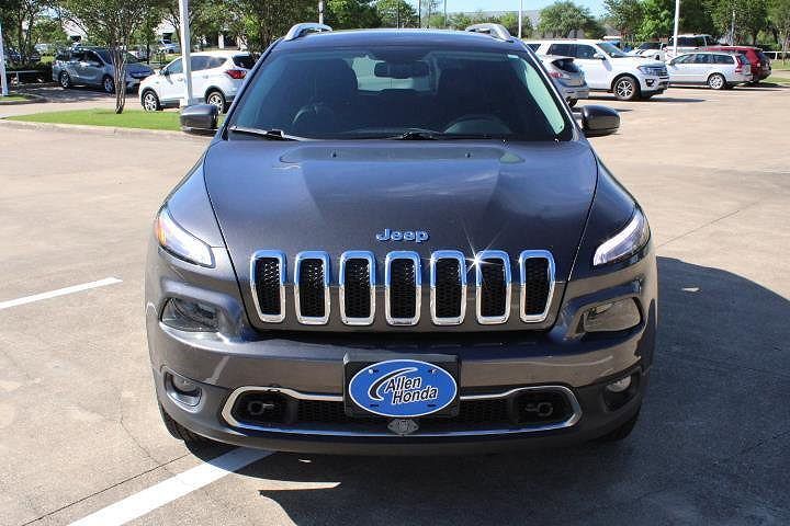 2017 JEEP Cherokee