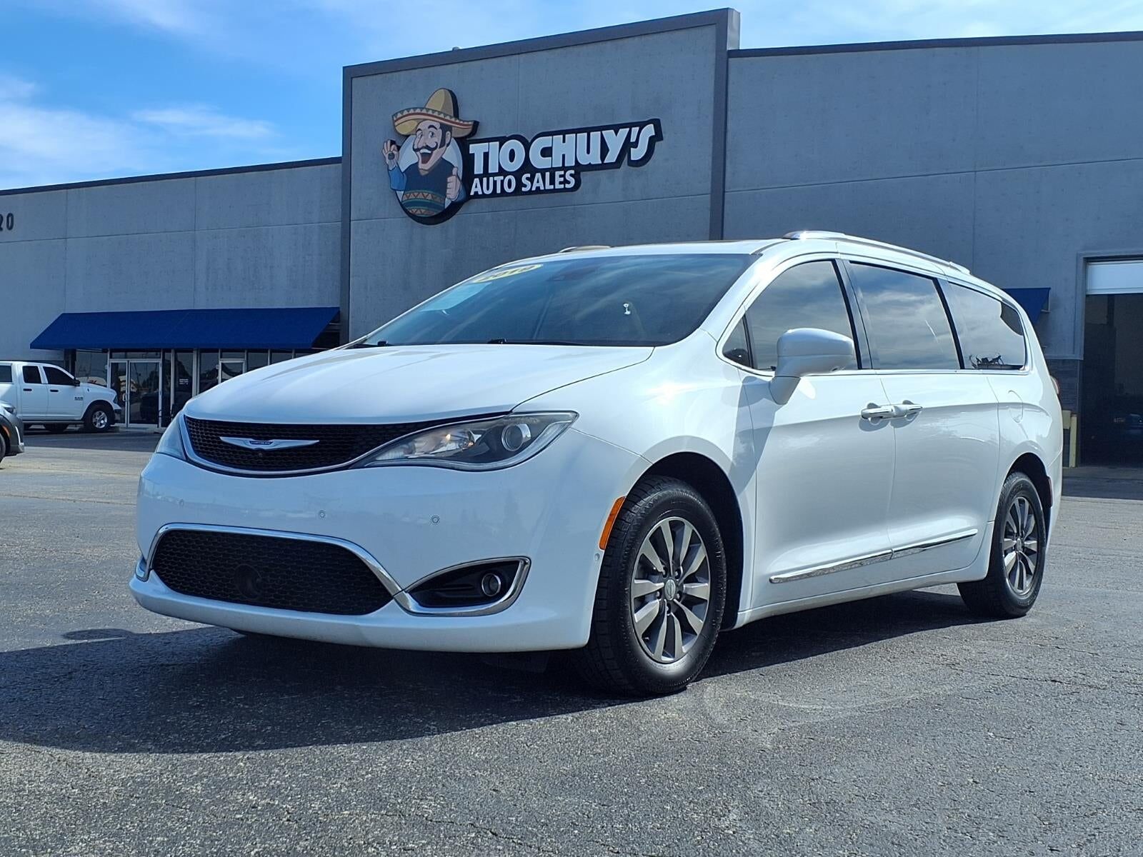 2019 CHRYSLER Pacifica