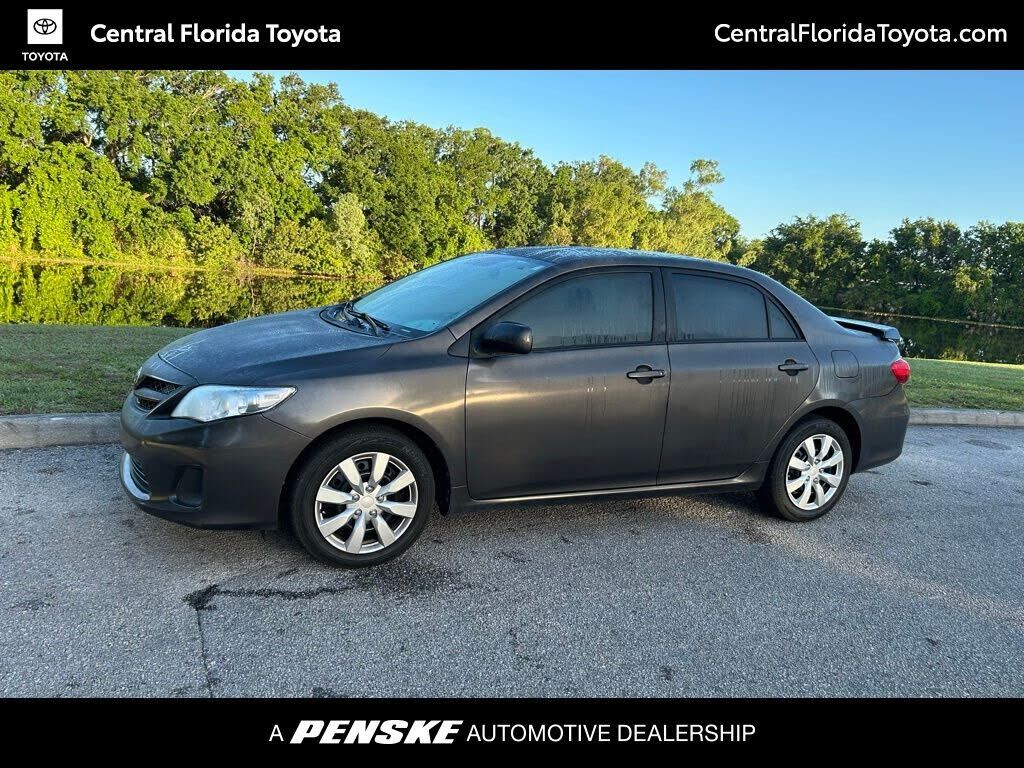 2011 TOYOTA Corolla