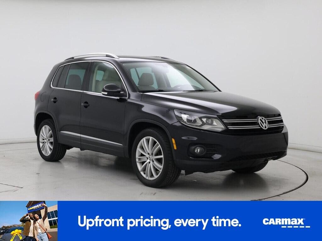 2016 VOLKSWAGEN Tiguan