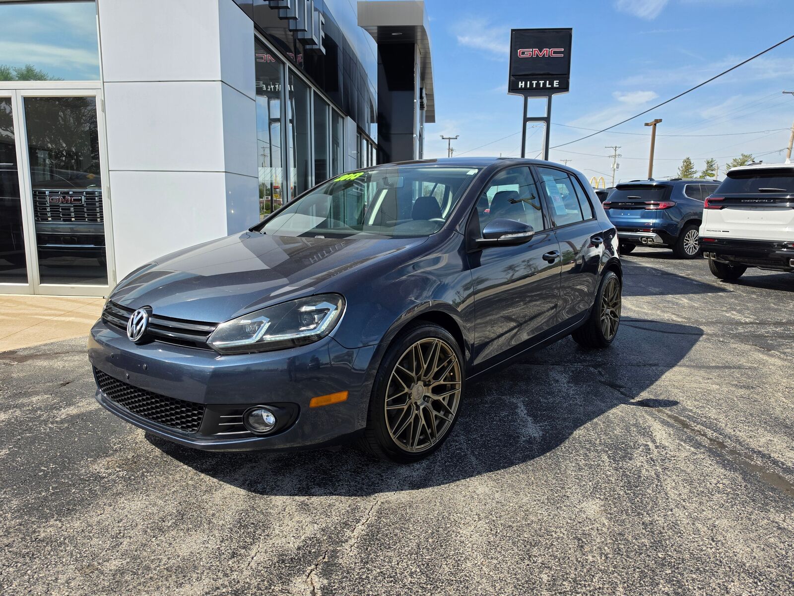 2013 VOLKSWAGEN Golf