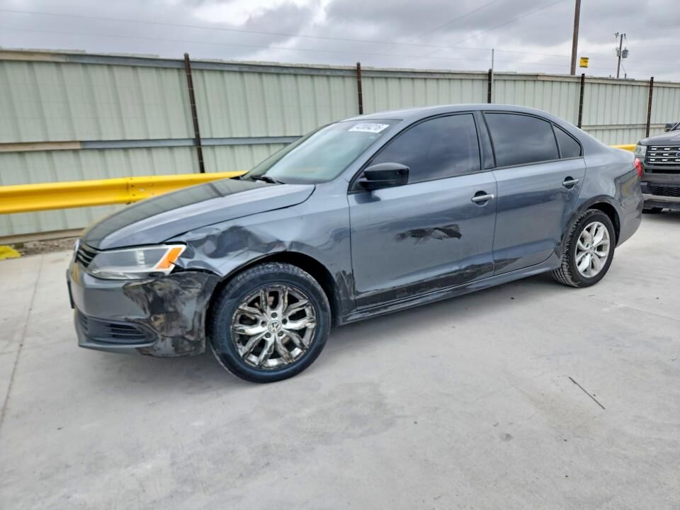 2013 VOLKSWAGEN Jetta