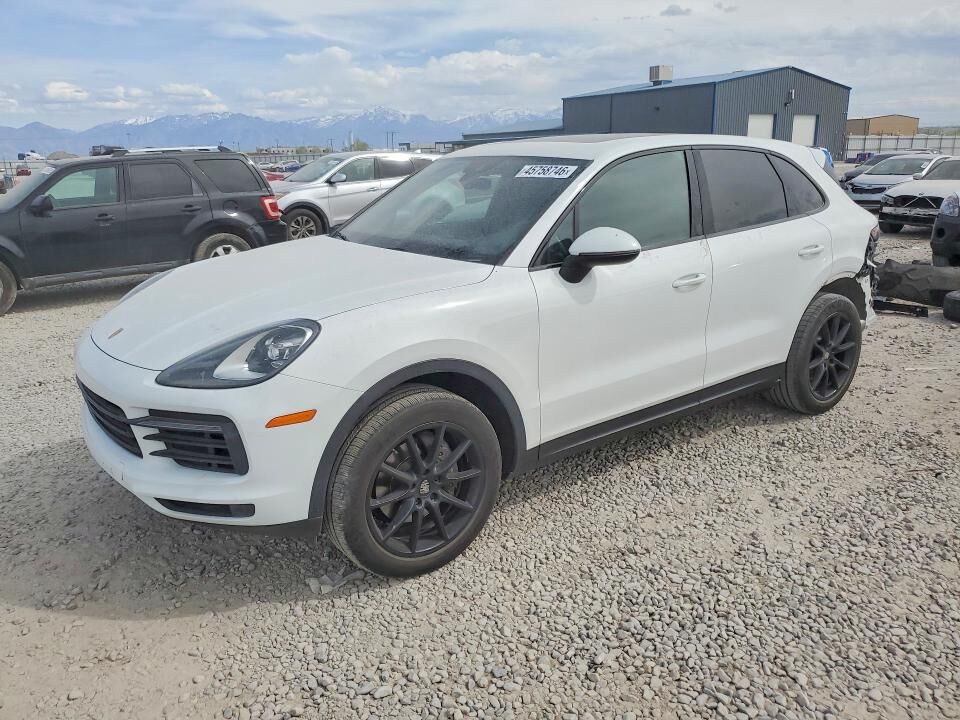 2019 PORSCHE Cayenne