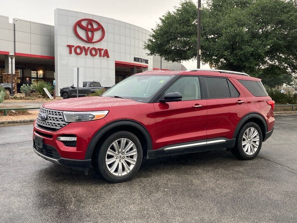 2021 FORD Explorer