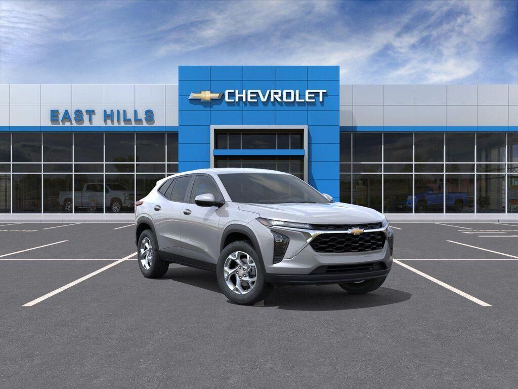2026 CHEVROLET Trax