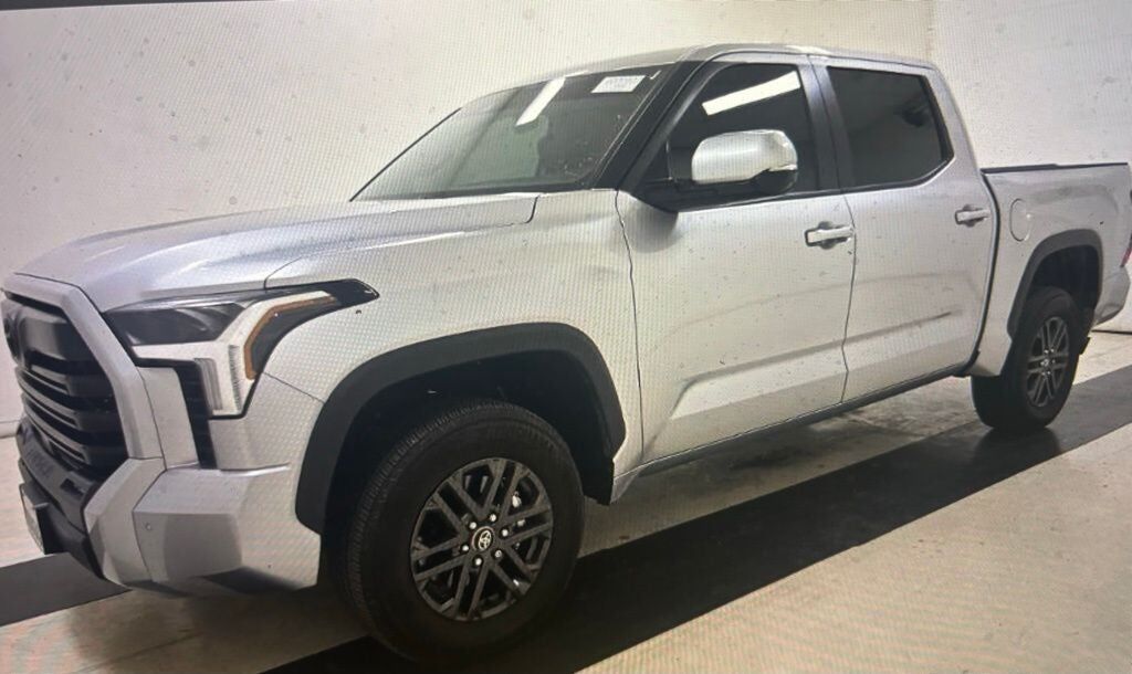 2025 TOYOTA Tundra