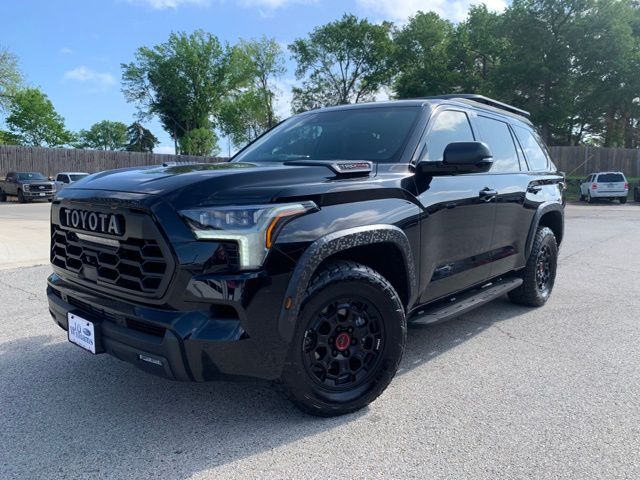 2025 TOYOTA Sequoia