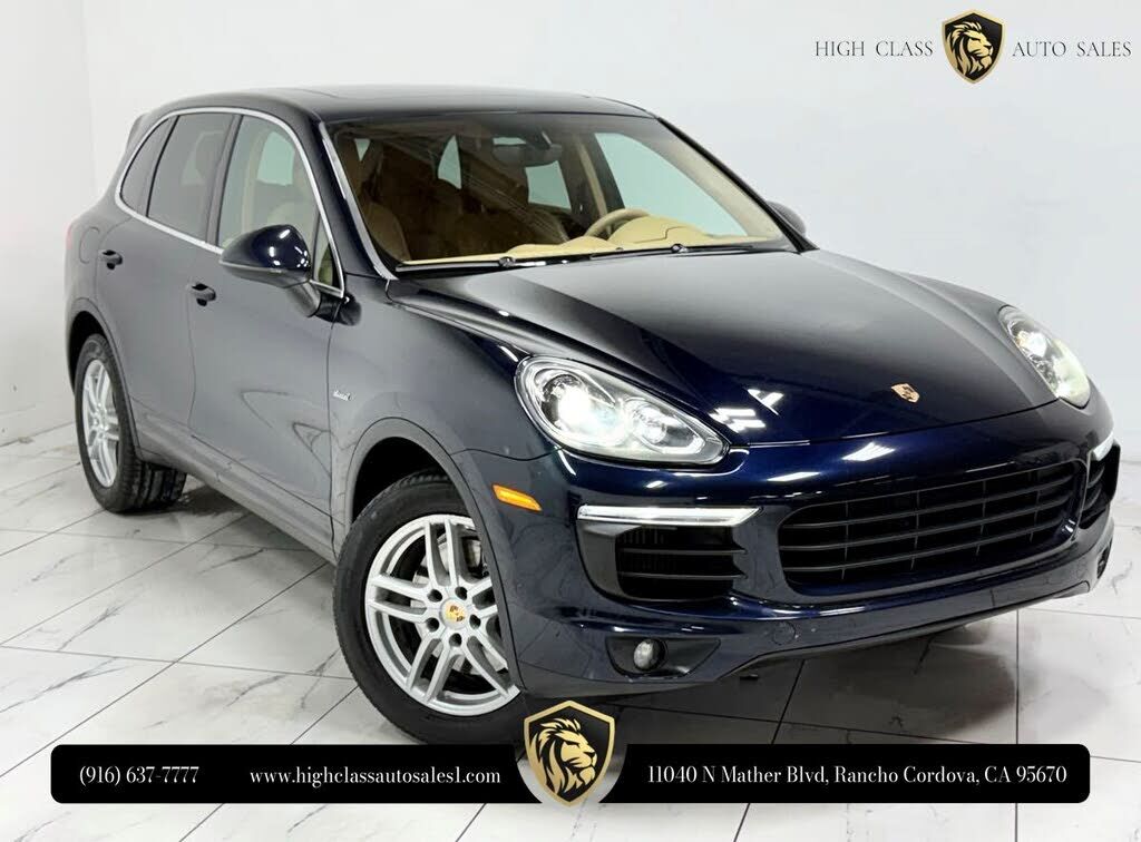 2016 PORSCHE Cayenne
