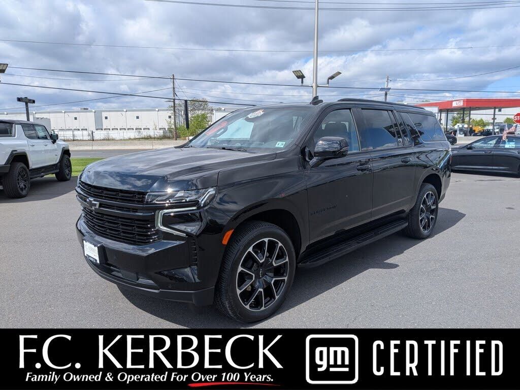 2024 CHEVROLET Suburban