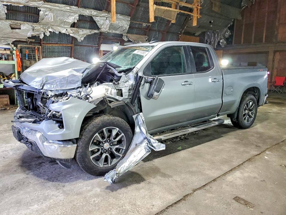 2025 CHEVROLET Silverado