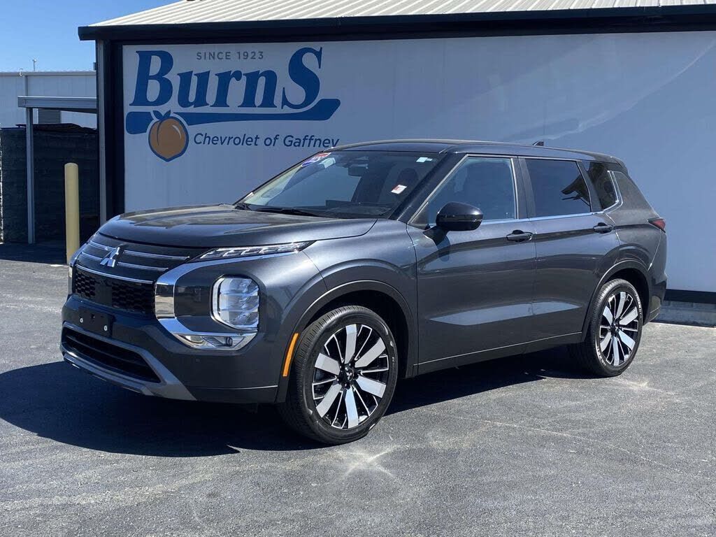 2025 MITSUBISHI Outlander