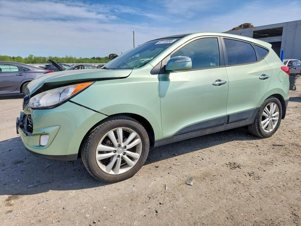 2011 HYUNDAI Tucson