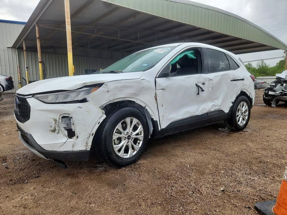 2024 FORD Escape