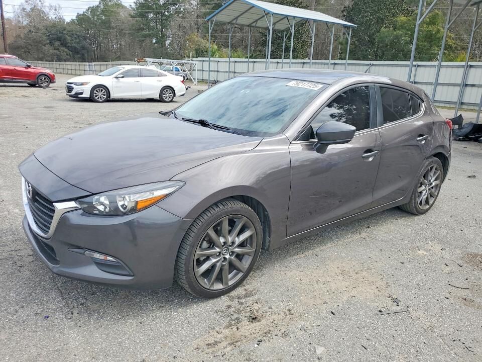 2018 MAZDA Mazda3